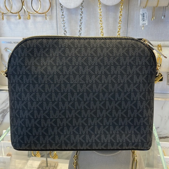 MICHAEL KORS
Jet Set Travel Medium Color-Block Signature Logo Dome Crossbody Bag - Picture 5 of 16